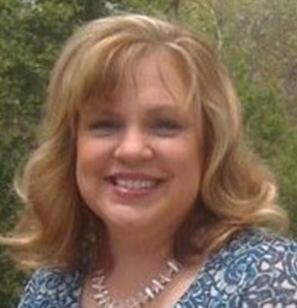 Elizabeth Lamar staff thumbnail